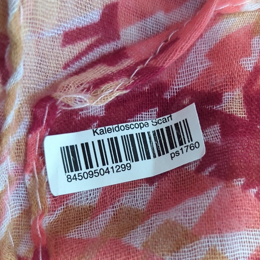 Kaleidoscope White Red Pink Tan Lightweight Kaleidoscope Pattern Scarf NWT - Picture 4 of 4
